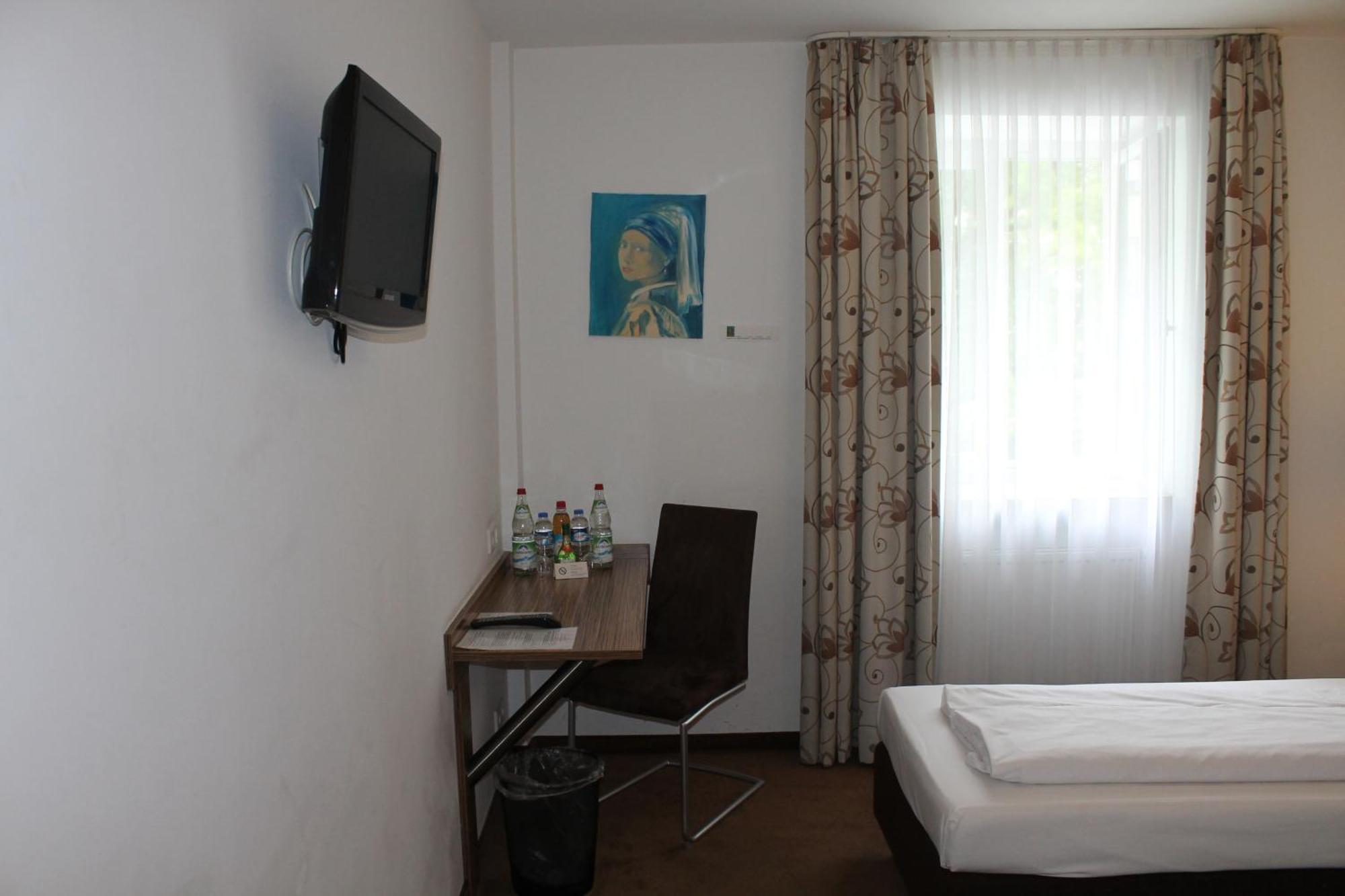 Hotel Andra Muenchen Pokoj fotografie
